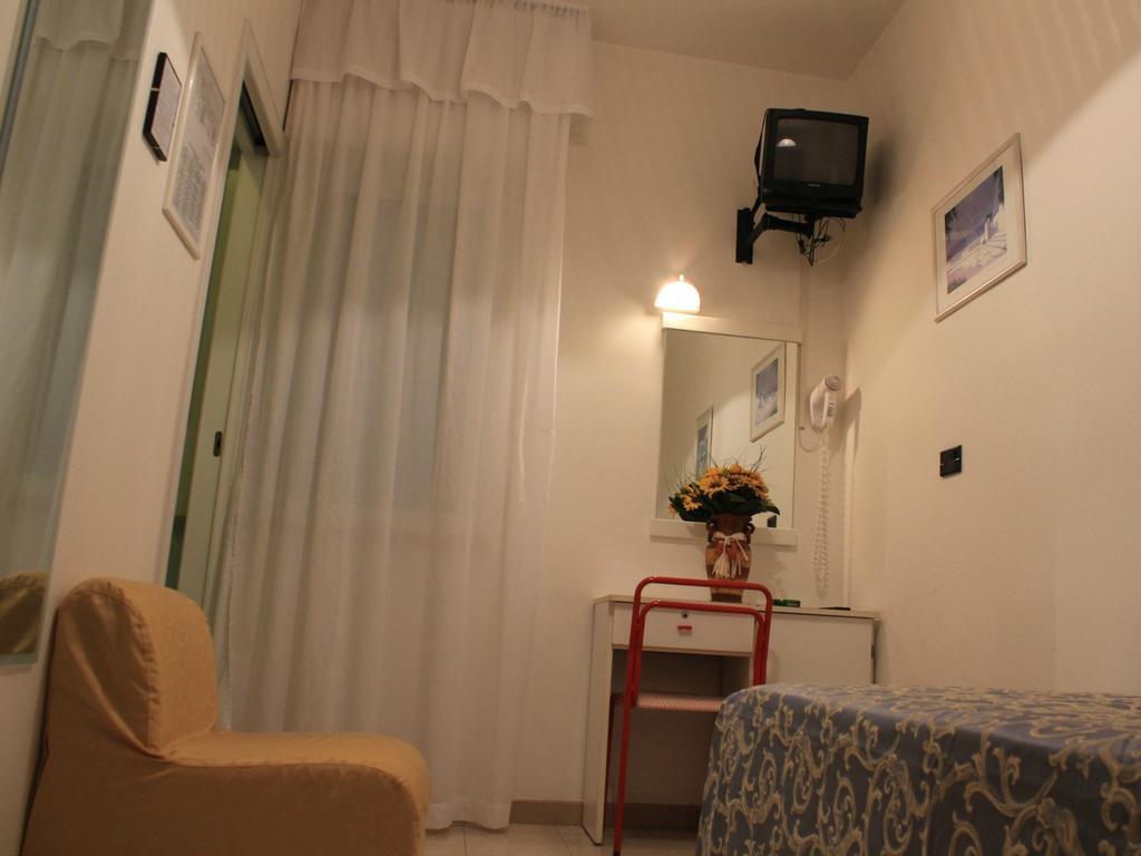 Hotel Morena Riccione Centrale Chambre photo